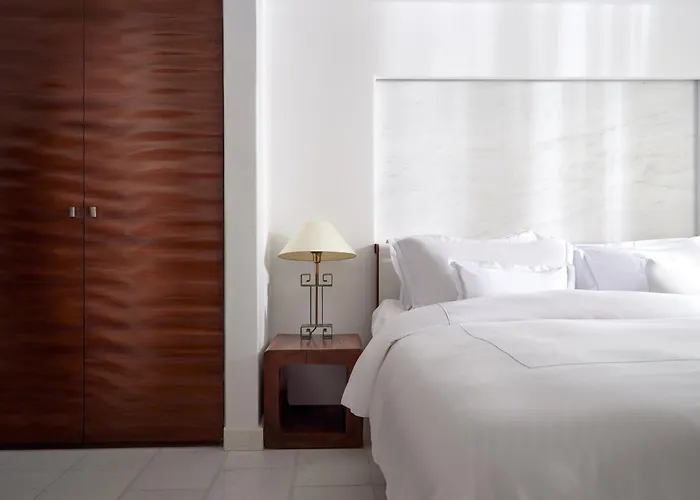 Belvedere Mykonos - Main - The Leading Of The World